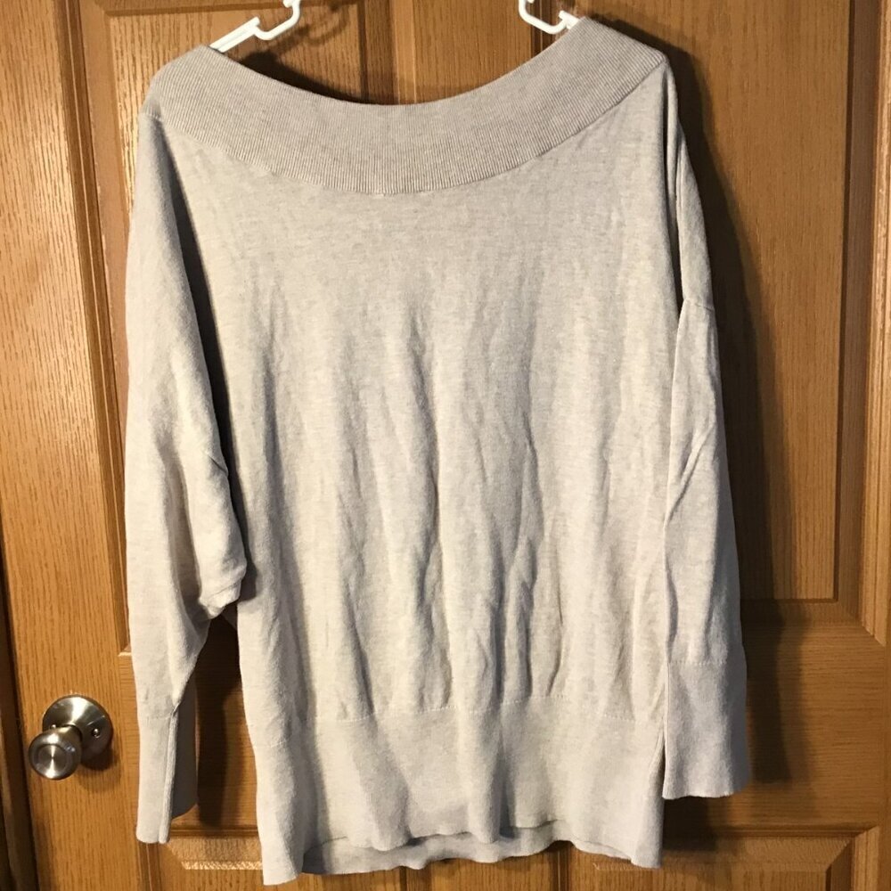 Express Sweater - Picture 2 of 2